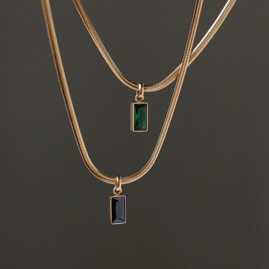 Black Chin Pendent