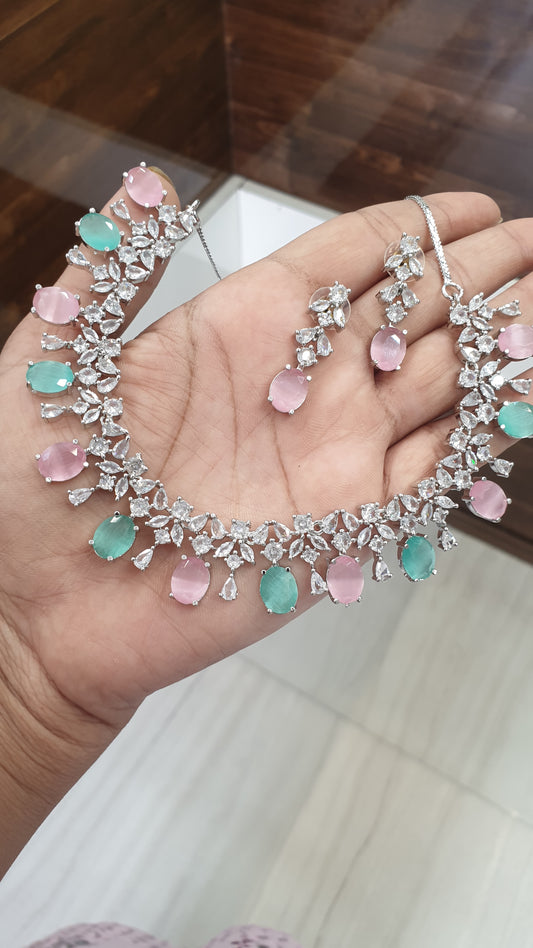 American Dimond Necklace Multi-01