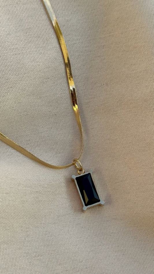 Black Chin Pendent
